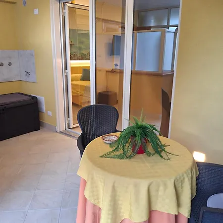 Brezza Marina Bed and breakfast Roccalumera