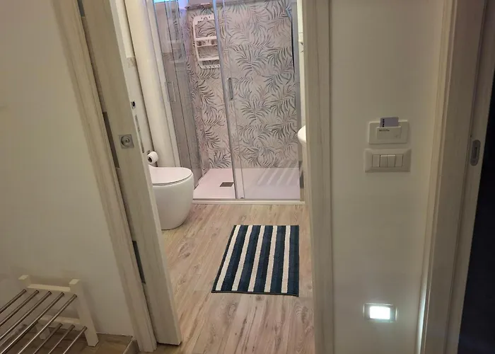 Brezza Marina 住宿加早餐酒店 洛卡卢美拉