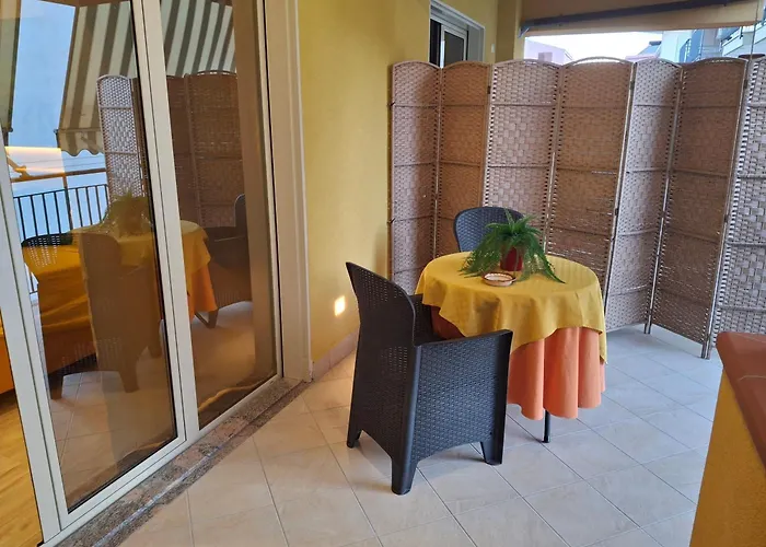Bed and breakfast Brezza Marina 3*
