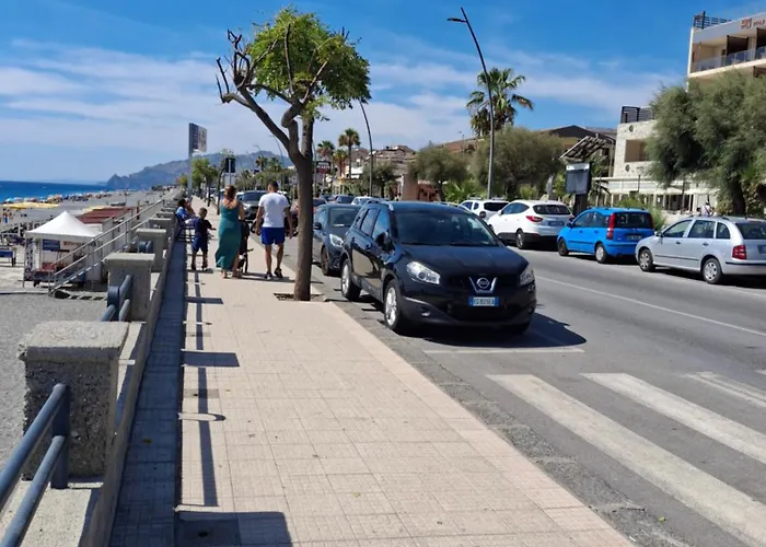 Brezza Marina 住宿加早餐酒店